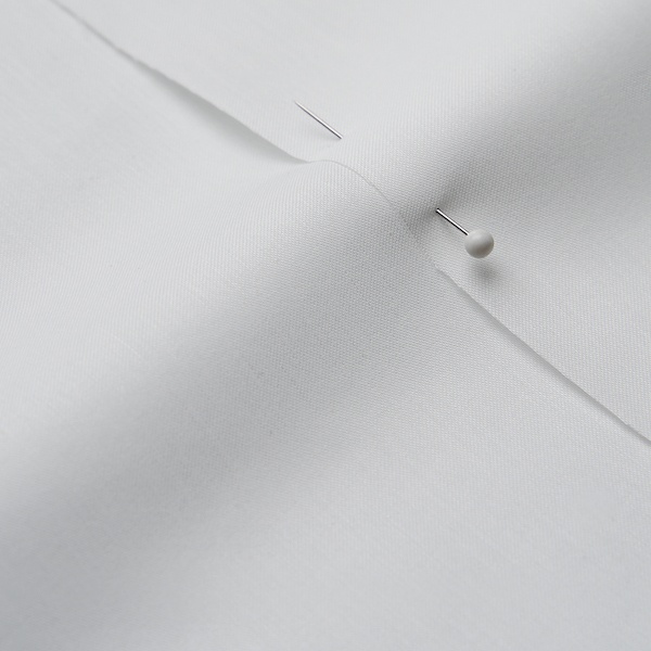 close up of unprinted wide cotton sateen 3.5 oz